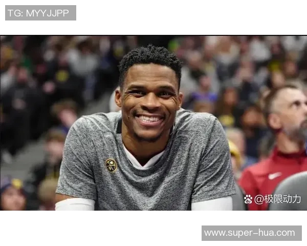 足球明星热议威少表现赞其拼搏精神与场上影响力